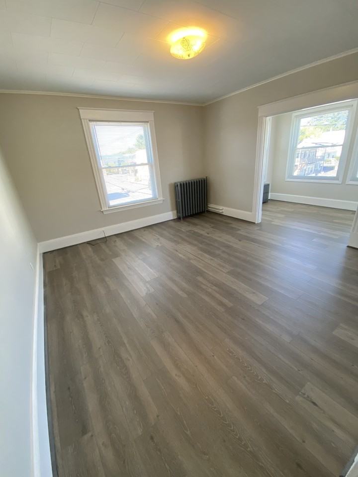 965 Lisbon St - Photo 3 of 8