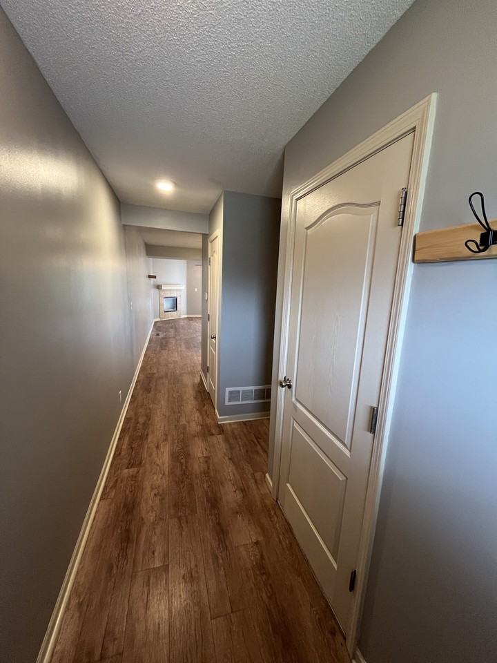 425L Hawthorne Blvd #4 - Photo 5 of 23