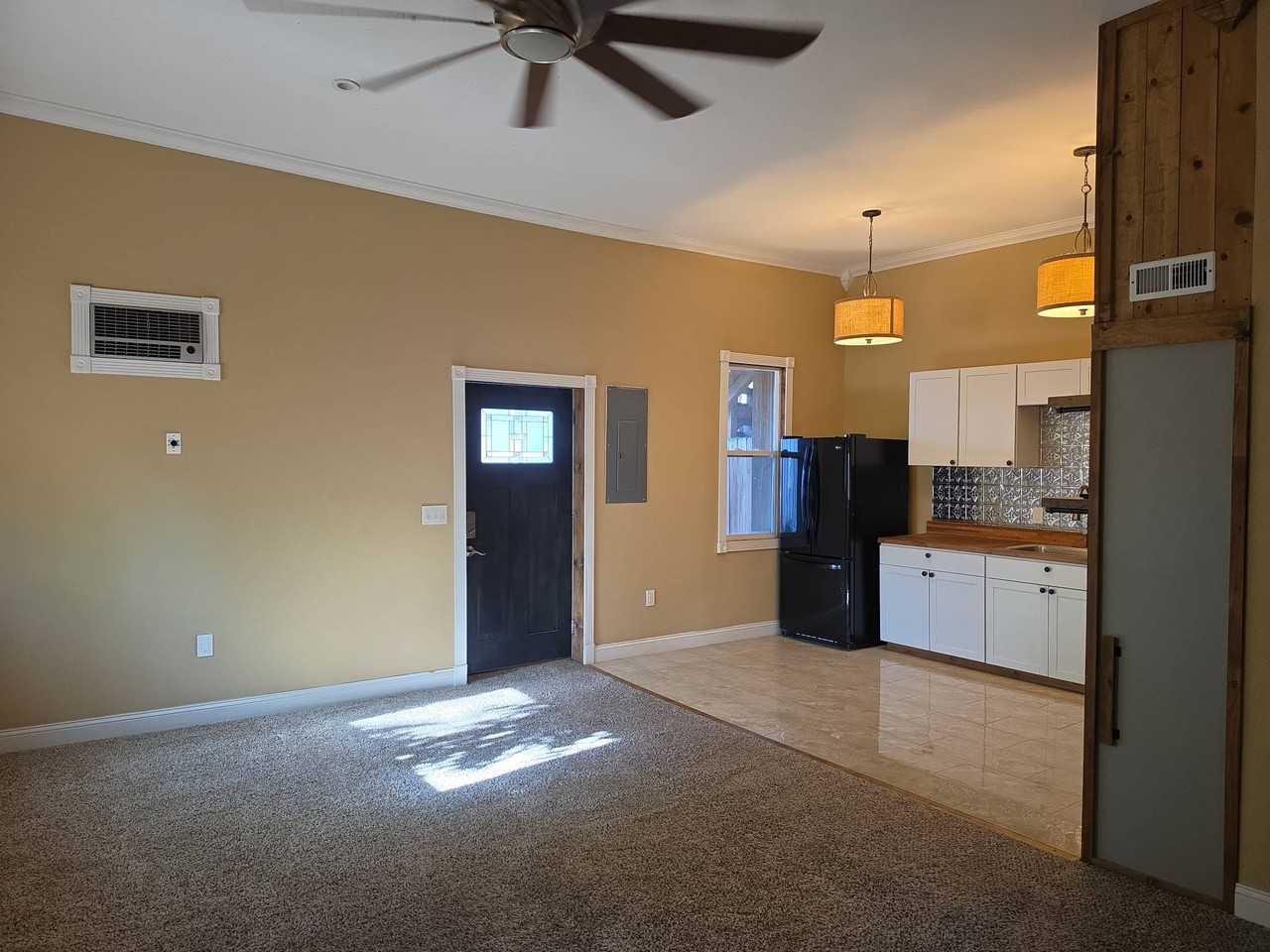 549 W Main St #2 - Photo 5 of 9