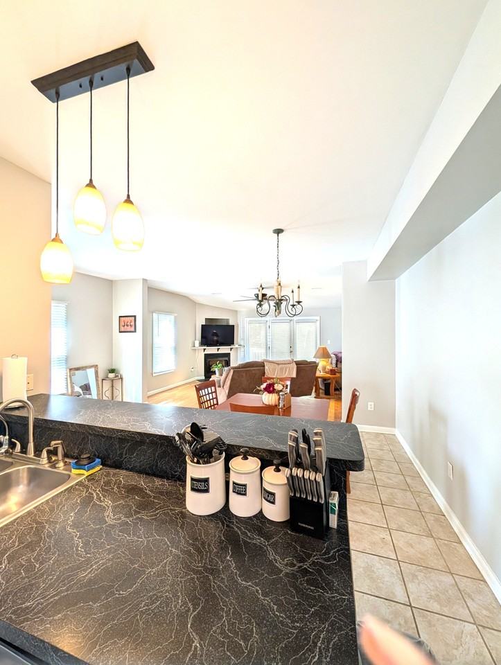 113 Callahan Dr #1 - Photo 5 of 32