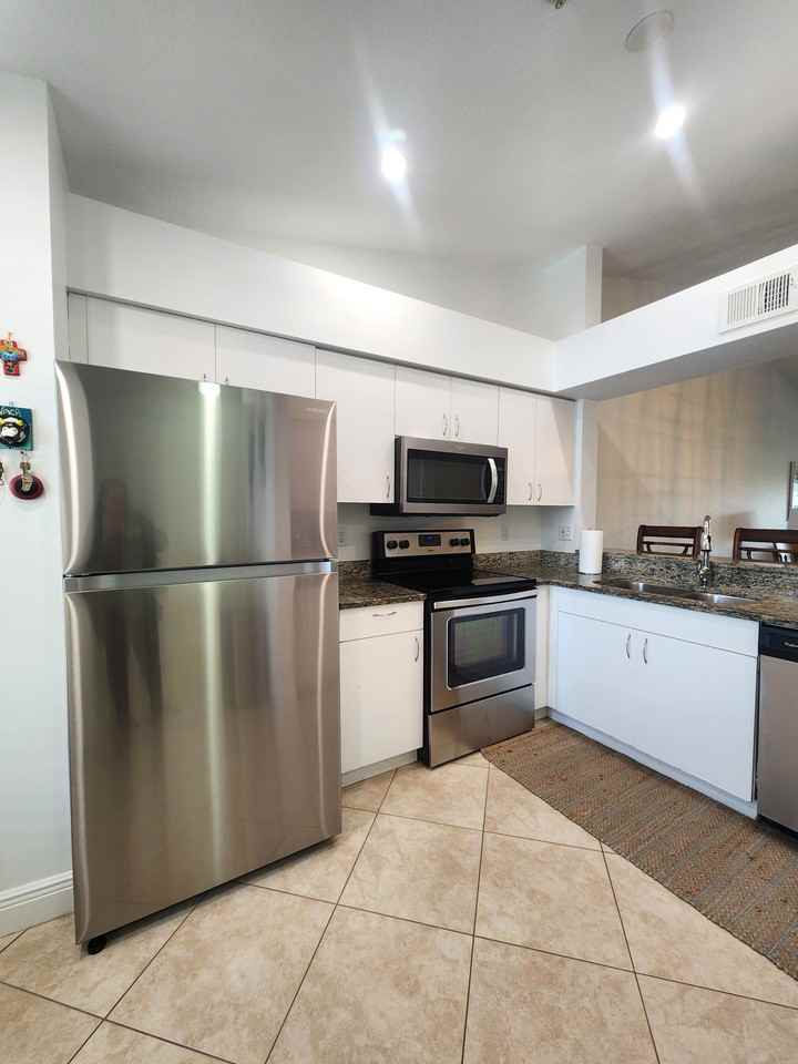 9640 Victoria Ln #C305 - Photo 3 of 21