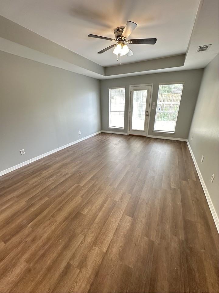 1780 Dawes Rd - Photo 2 of 10