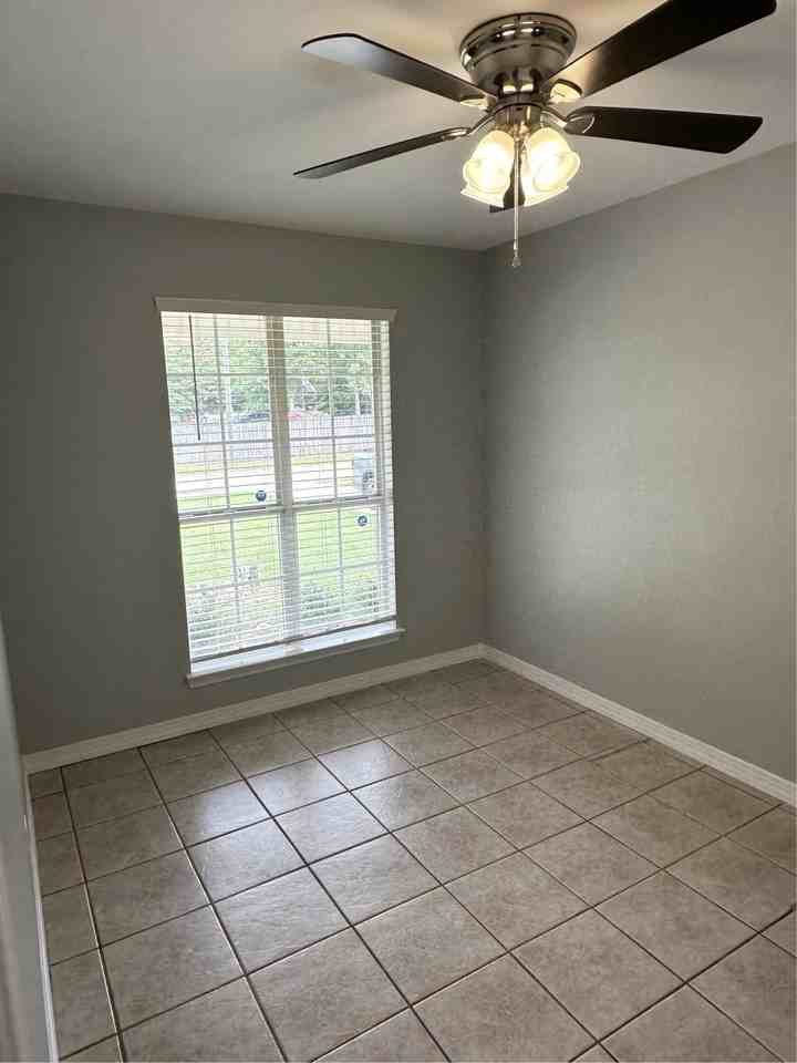 1780 Dawes Rd - Photo 6 of 10