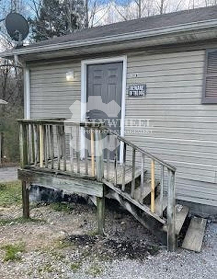 128B N Poole St #B