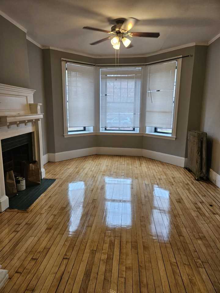 59 Brighton Ave #1ROOM1 - Photo 2 of 14