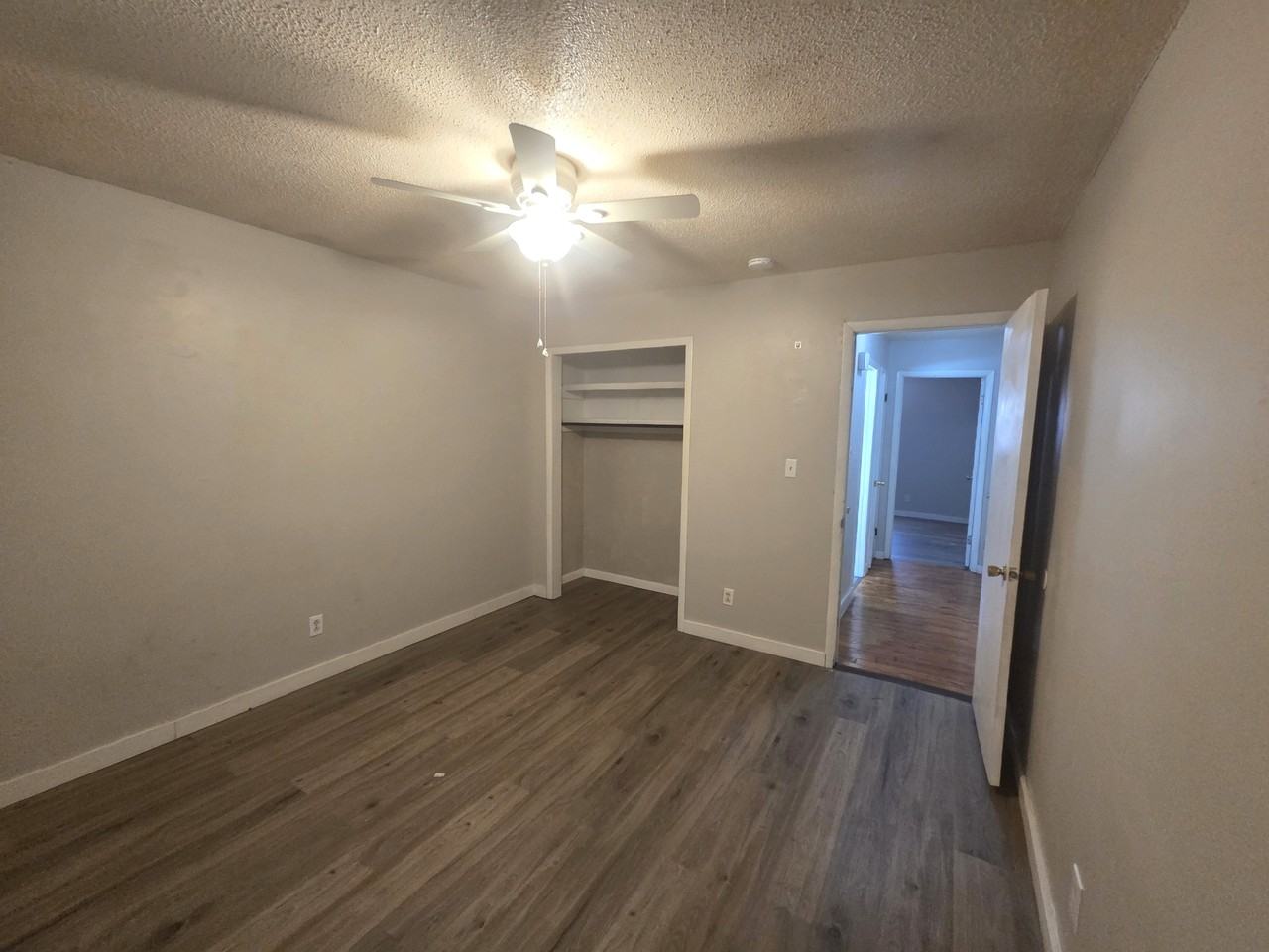 2027 S Ingram Mill Rd #3 - Photo 7 of 12
