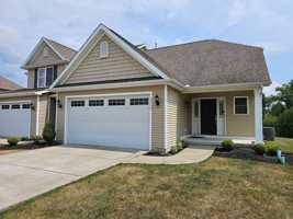 featured image of 4713 Mosey Ln #1