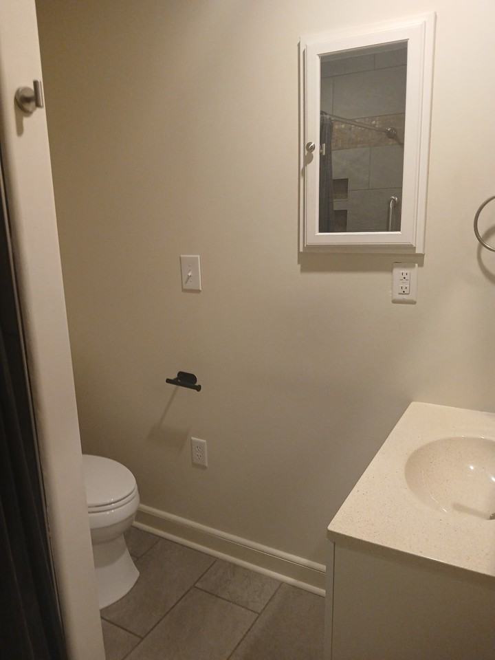 71 E Marshall St #1 - Photo 7 of 13