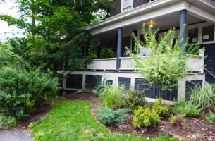 featured image of 117 Dewitt Pl #5