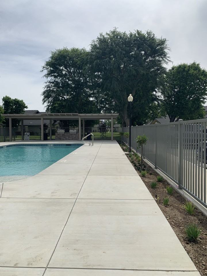 Greenhaven Apts. - Photo 7 of 8
