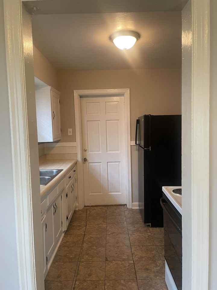 4 N Holmes St #1 - Photo 6 of 11