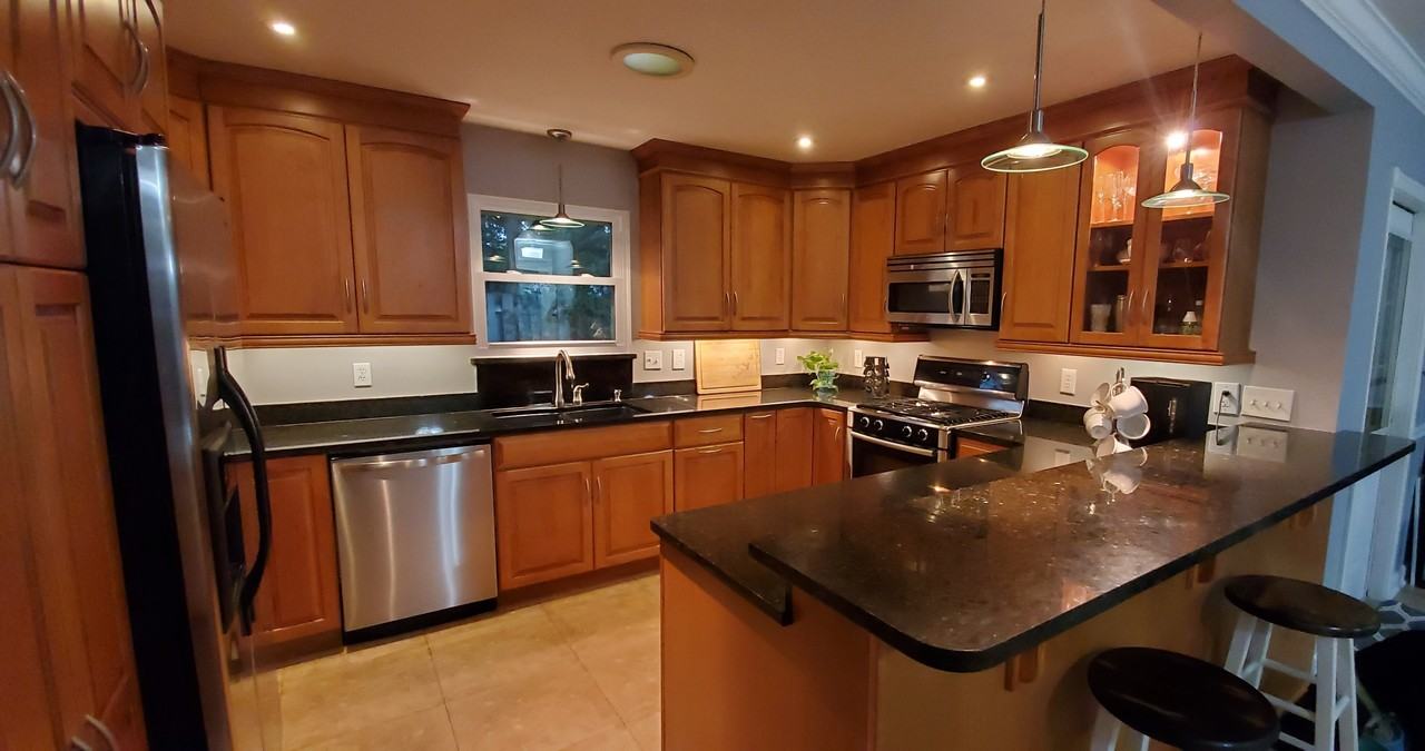 109 Meadowbrook Ct #1 - Photo 3 of 28