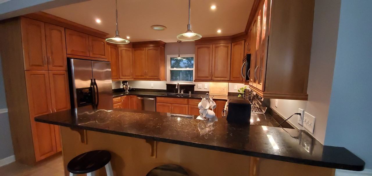 109 Meadowbrook Ct #1 - Photo 4 of 28