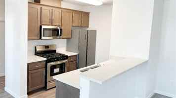 featured image of 16340 Lasselle St