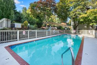 12200 Se Mcloughlin Blvd - Photo 1 of 1