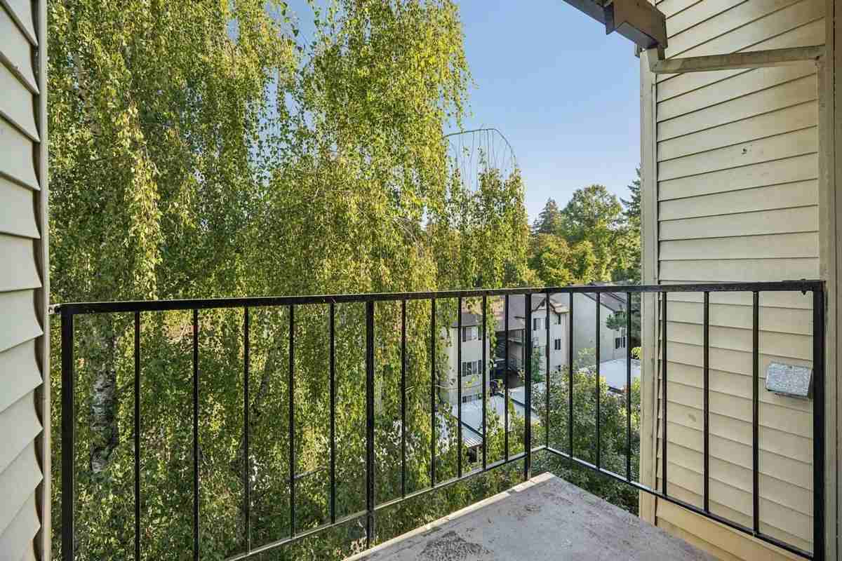 12200 Se Mcloughlin Blvd - Photo 7 of 45