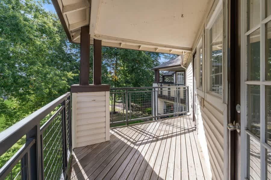 7875 Sw Vlahos Dr - Photo 2 of 48