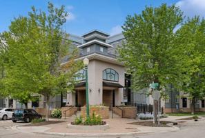 featured image of 110 E 1st St