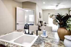 featured image of 1021 Starwood Ave