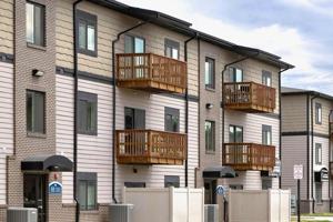featured image of 1021 Starwood Ave