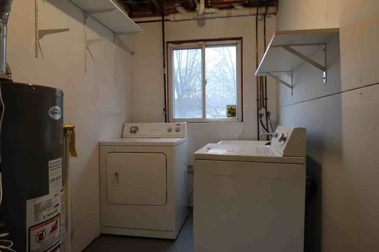 4664 Crosswinds Dr Se #1 - Photo 7 of 10