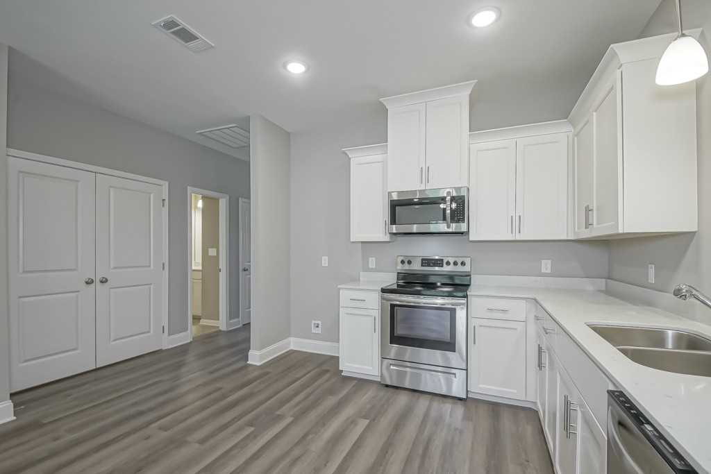 19905 Grantham Rd #B - Photo 5 of 18