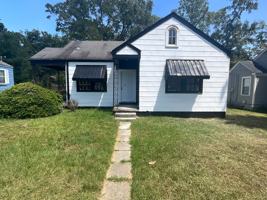 featured image of 354 Fredrica Ave #1
