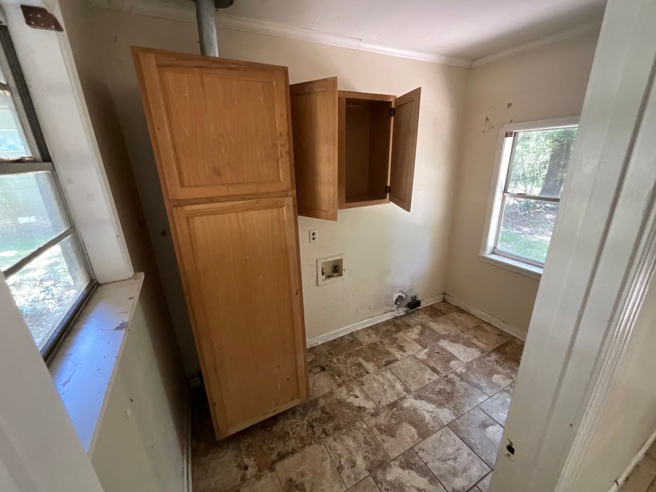 313 S Fox Hall Rd #1 - Photo 6 of 21