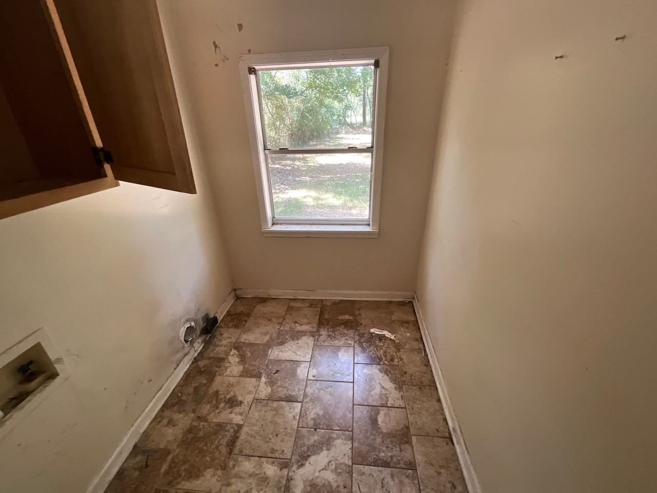 313 S Fox Hall Rd #1 - Photo 7 of 21