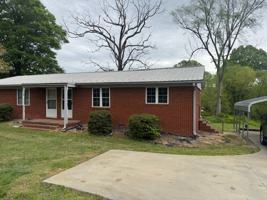 featured image of 185 Becks Church Rd #B