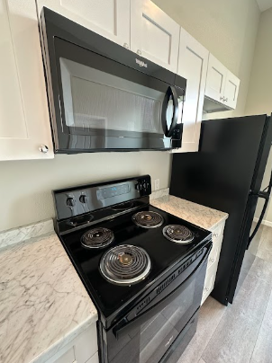 910 Broad StreetUnit 201 #201 - Photo 3 of 12