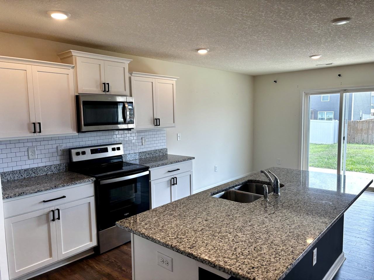 7523 Game Bird St #1 - Photo 6 of 34