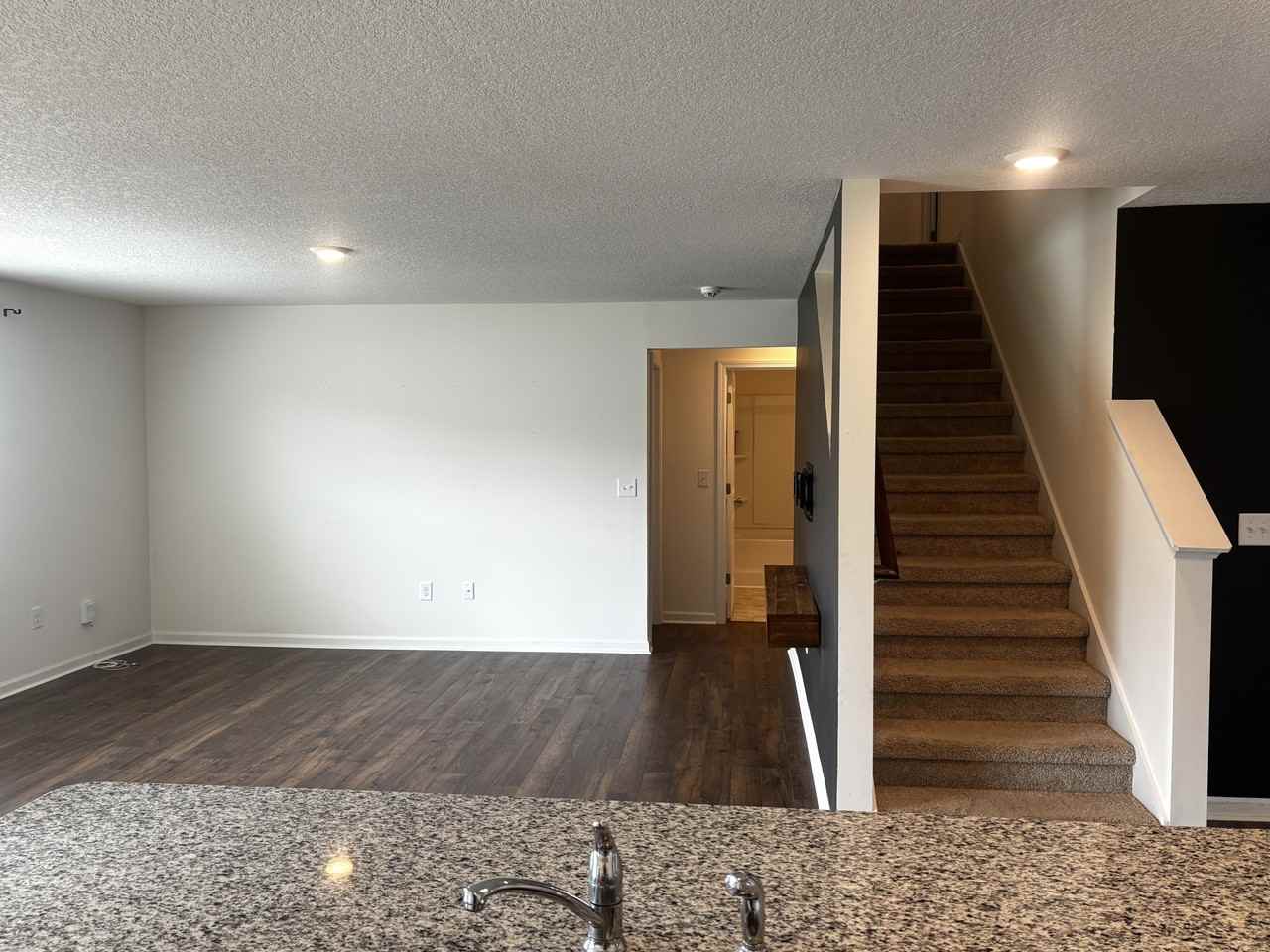 7523 Game Bird St #1 - Photo 7 of 34