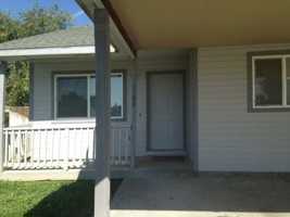 featured image of 1162 Nw Dogwood Cir #1