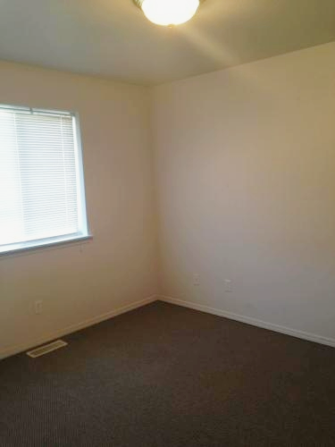 1162 Nw Dogwood Cir #1 - Photo 7 of 29