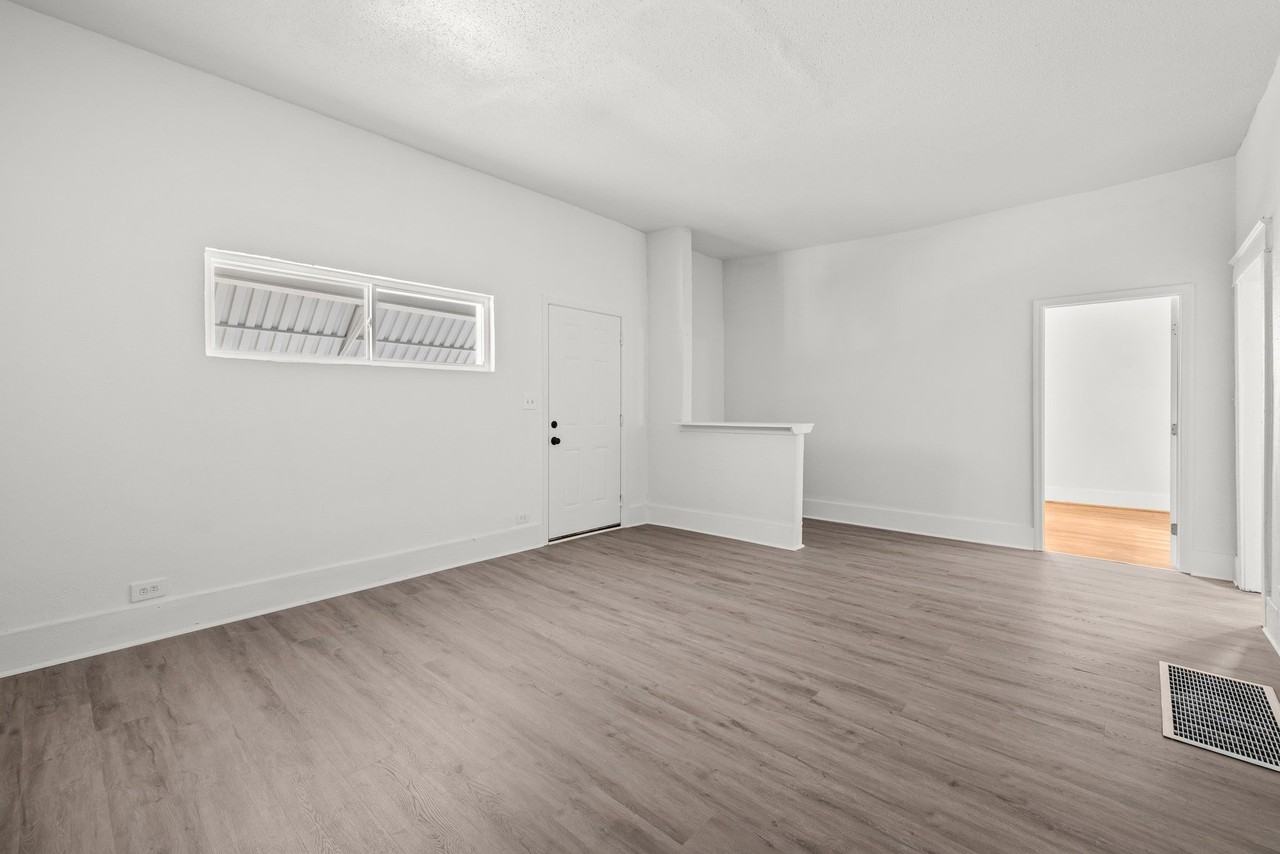 1520 34th Ave N #1 - Photo 7 of 15