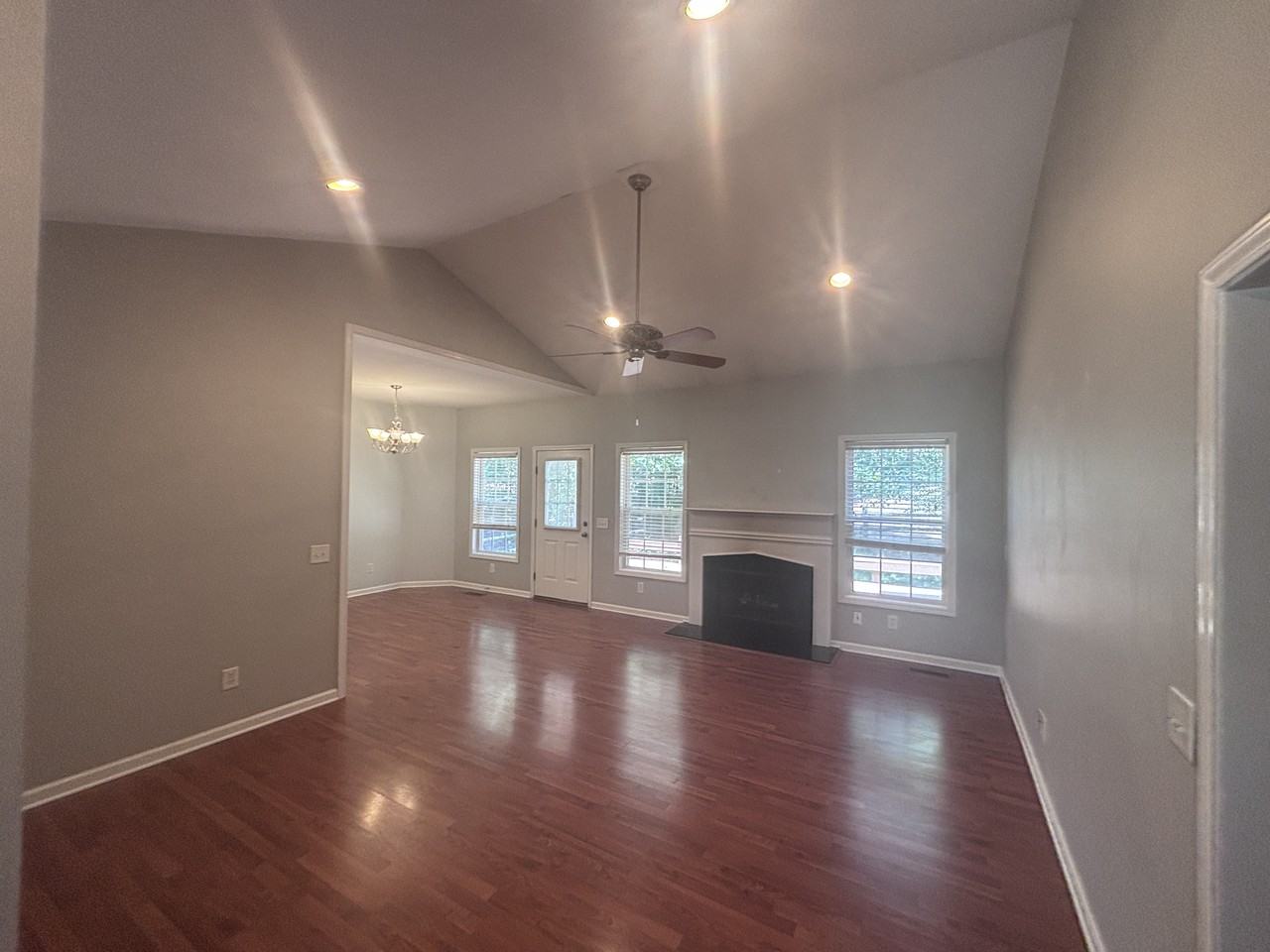 100 Kingswood Cir #1 - Photo 2 of 18