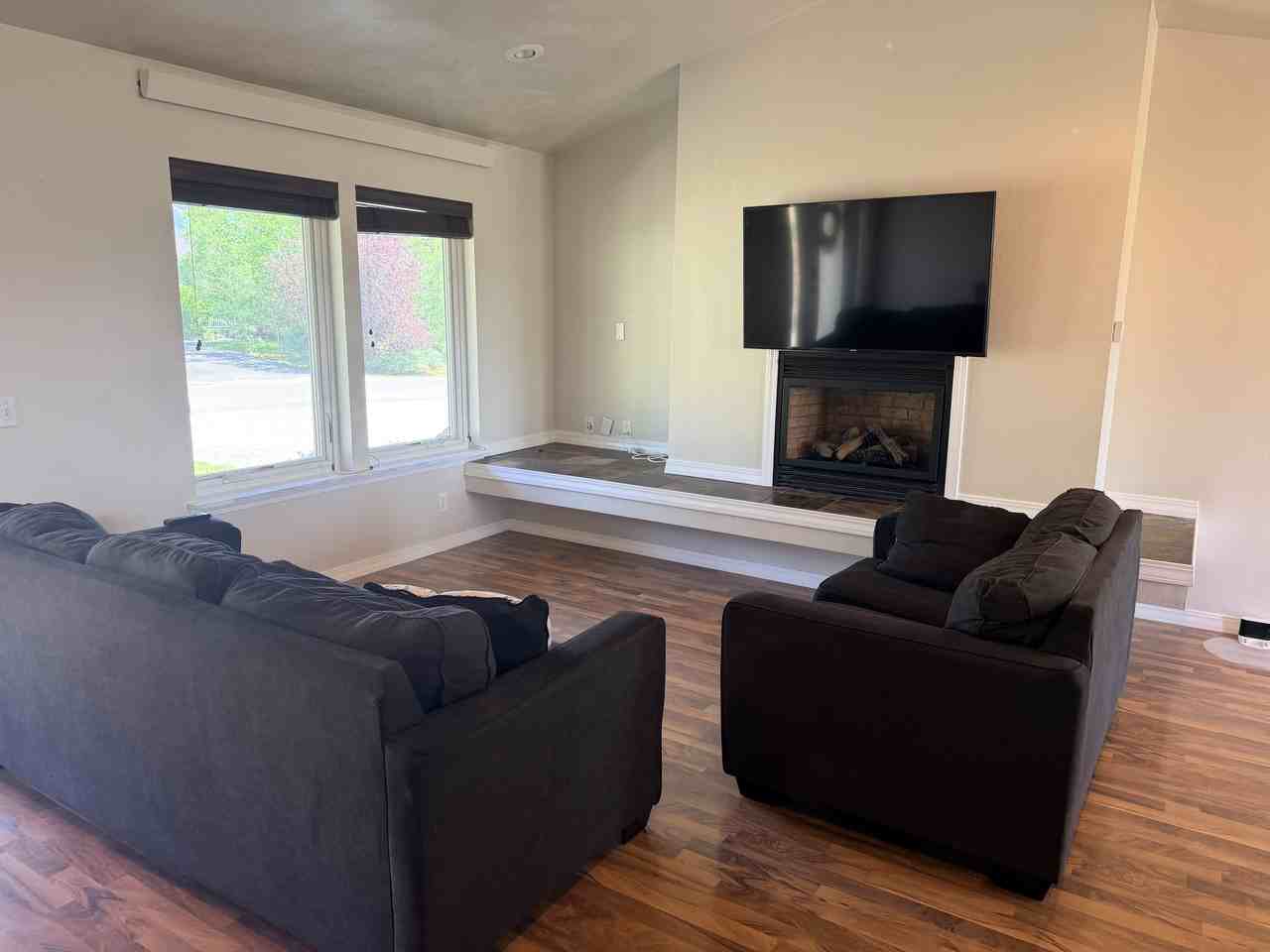 111 East St #1 - Photo 4 of 27