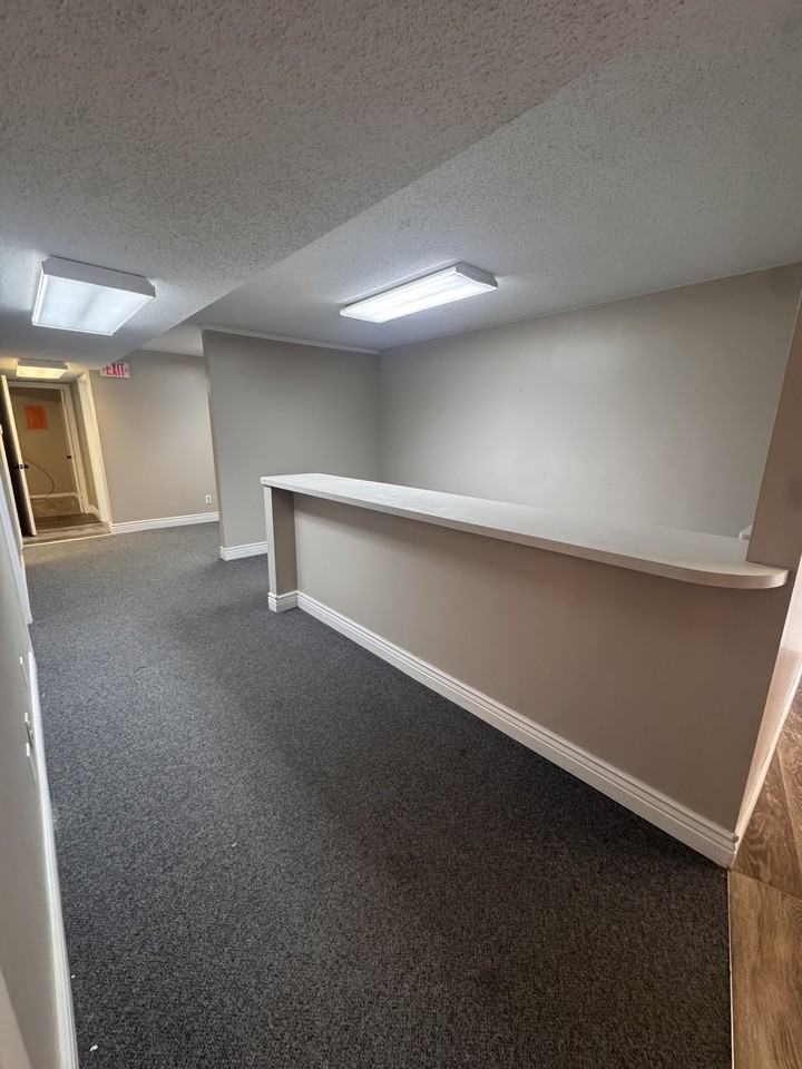 1003 Hauck Dr #1 - Photo 7 of 16