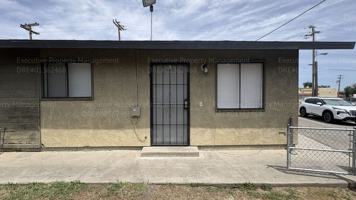featured image of 2190 Monterey St