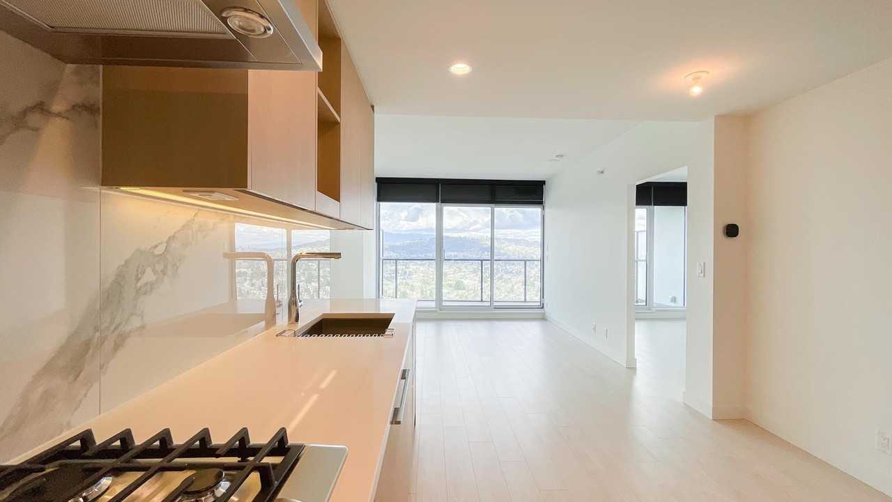 4880 Lougheed Highway - Photo 3 of 25