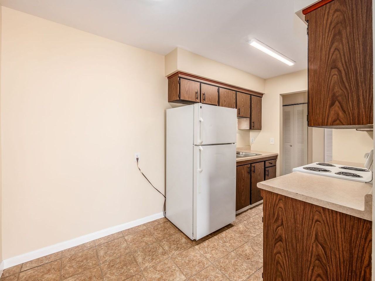 Hilton Arms LLC - Photo 4 of 4