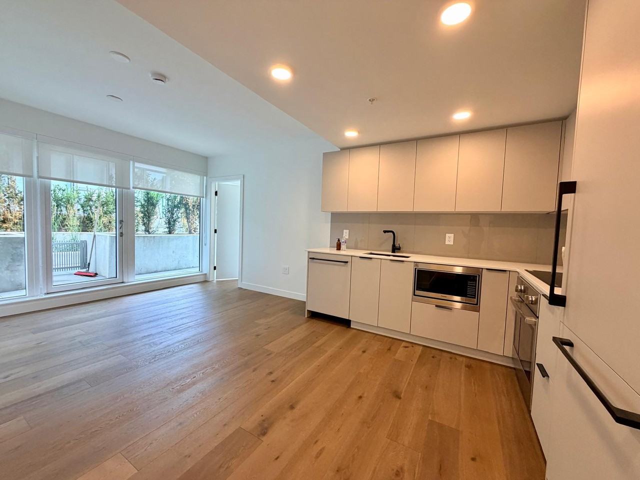 8120 Oak Street #104 - Photo 5 of 17