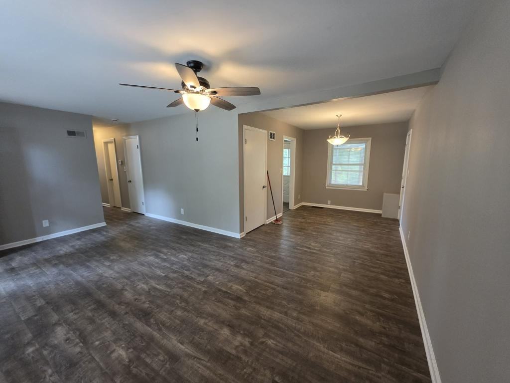 9006 Wornall Rd - Photo 3 of 23