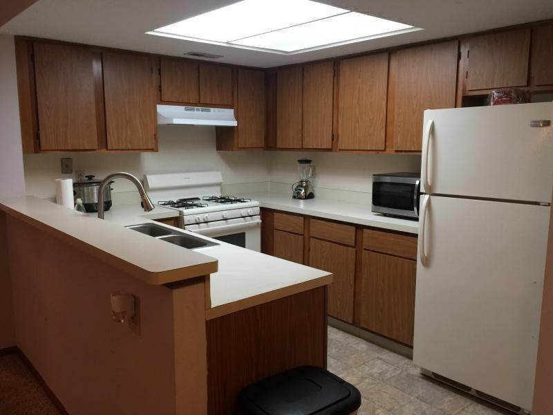 2701 Greystone Dr - Photo 2 of 10