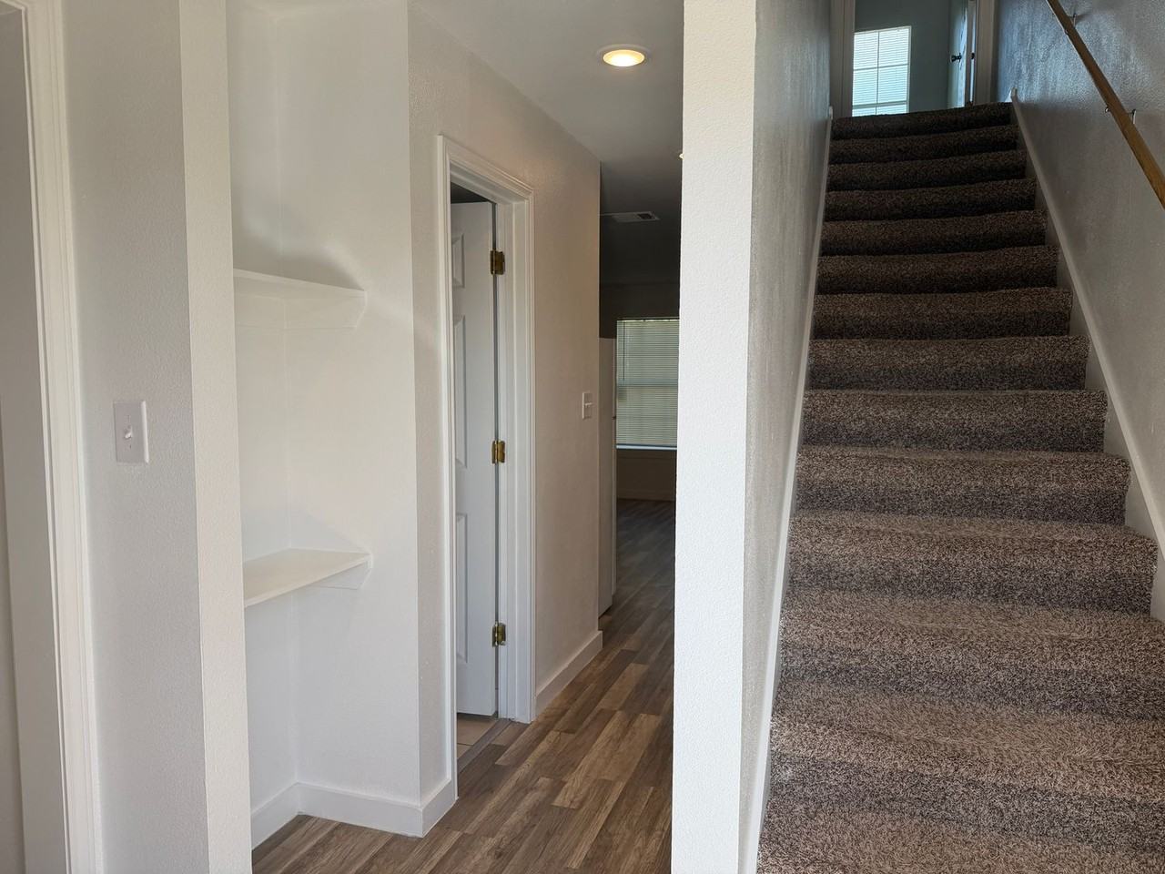 1654 S Hamilton St #102 - Photo 2 of 19