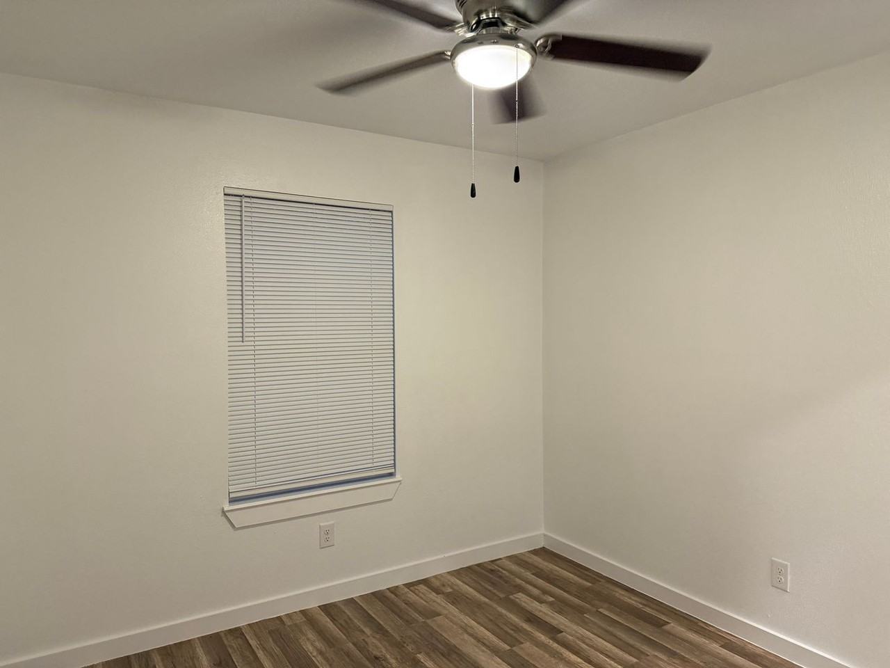 1654 S Hamilton St #102 - Photo 3 of 19