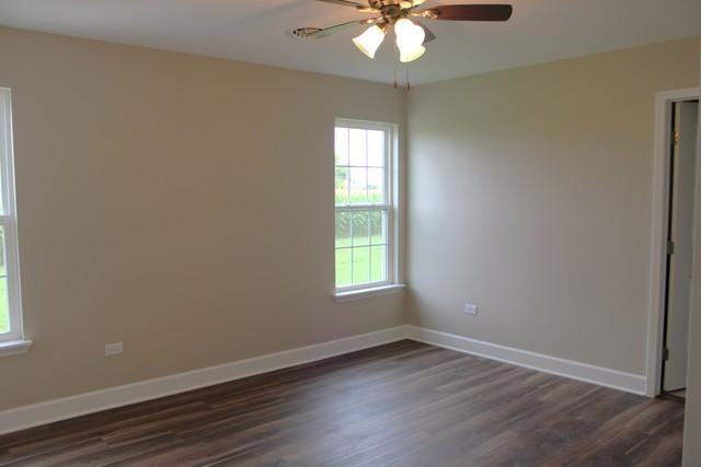 518 Carriage Ct - Photo 3 of 11