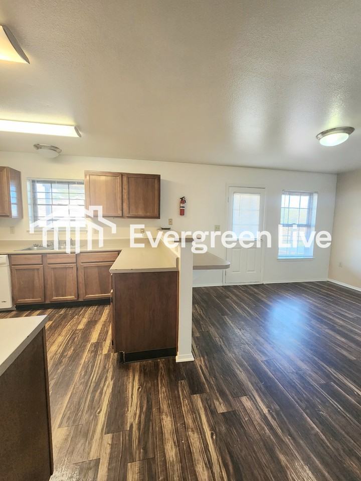 105 Buccaneer Loop - Photo 6 of 26