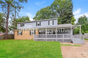 featured image of 3110 Ladbrook Rd